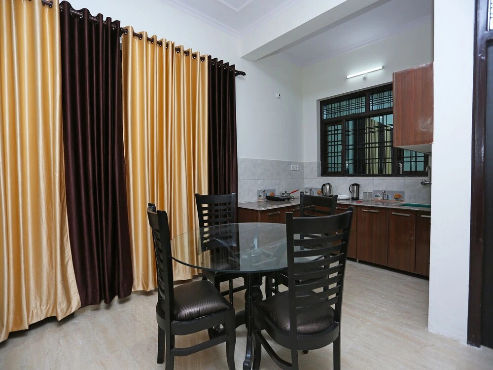 OYO 10853 Home 2BHK Bhimtal lake