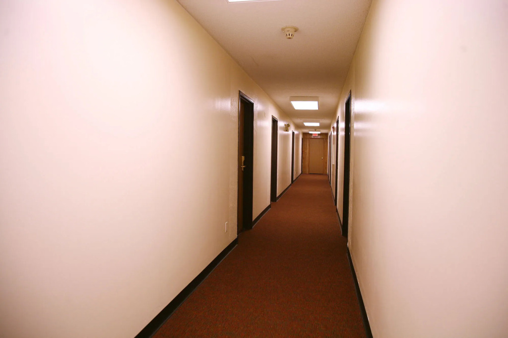 The Inn & Suites SW Omaha