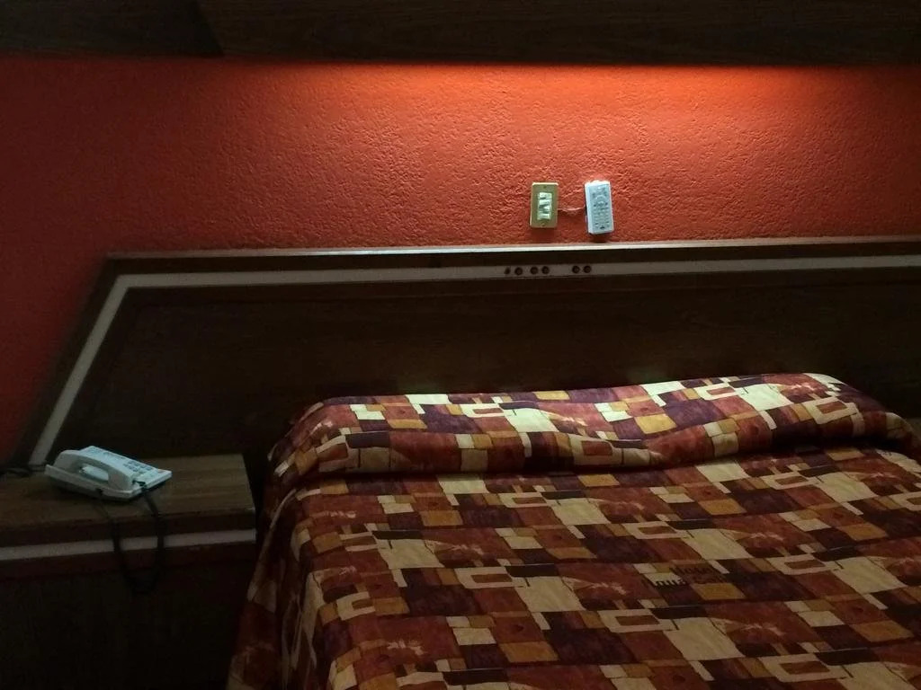 Hotel Agua Caliente
