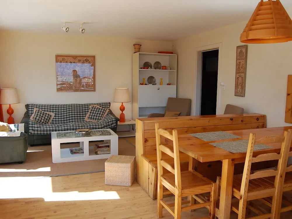 Apartment Bel Alp D3 by Interhome