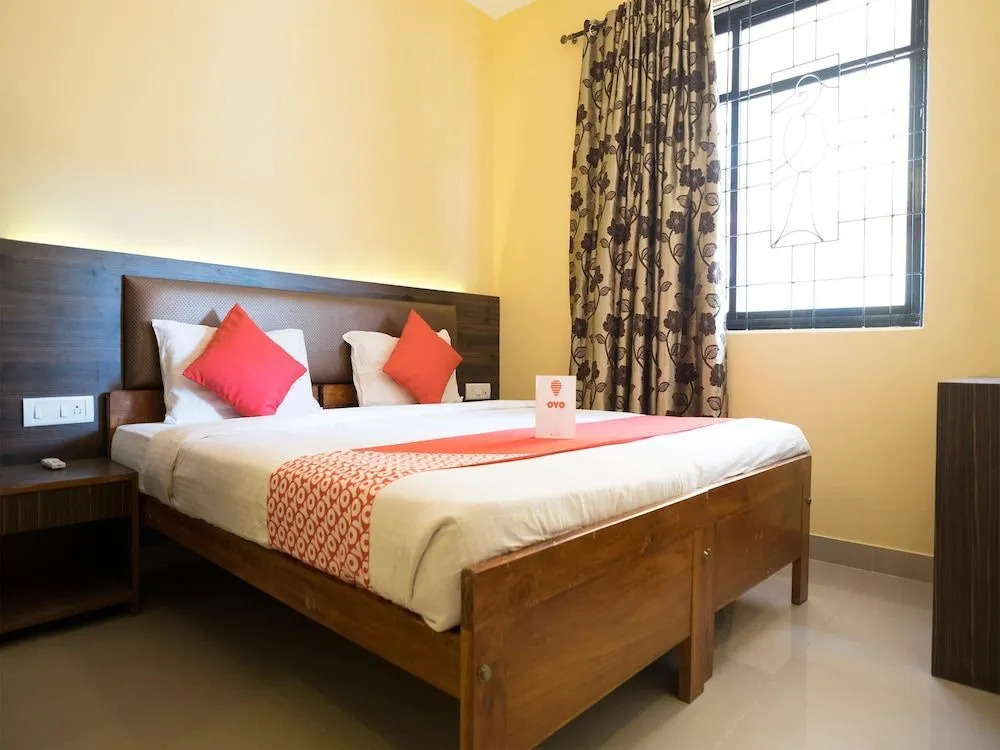 OYO 878 Hotel Sunkissed Plaza