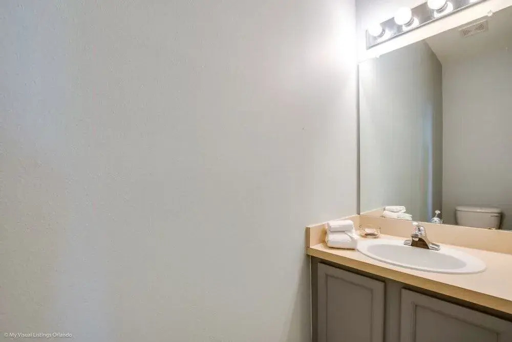 2739 Kissimee - 4 Br Townhouse