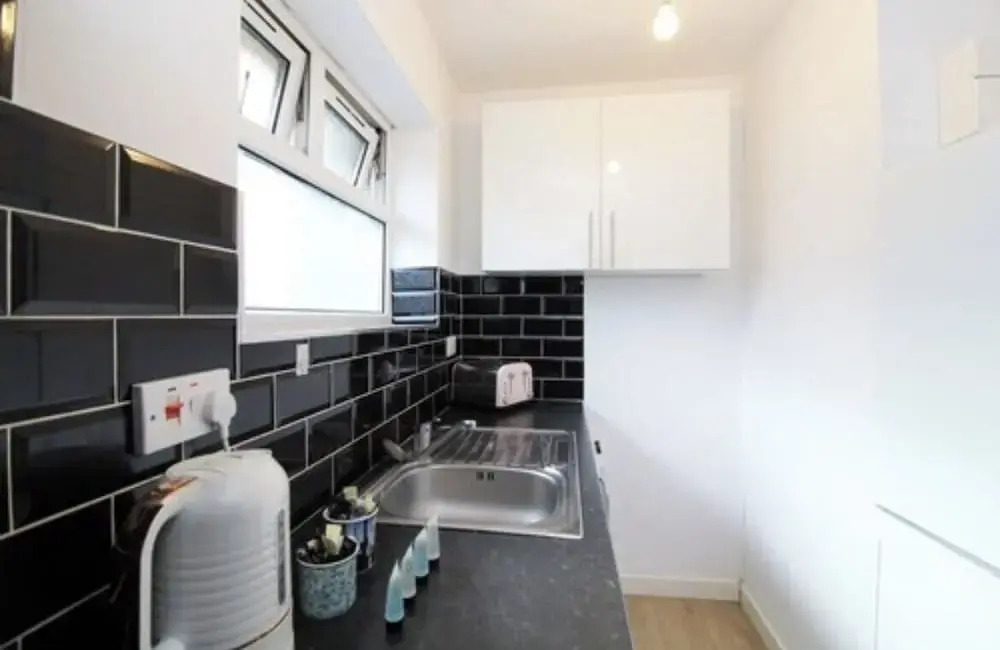 Coventry Road Studio Flat