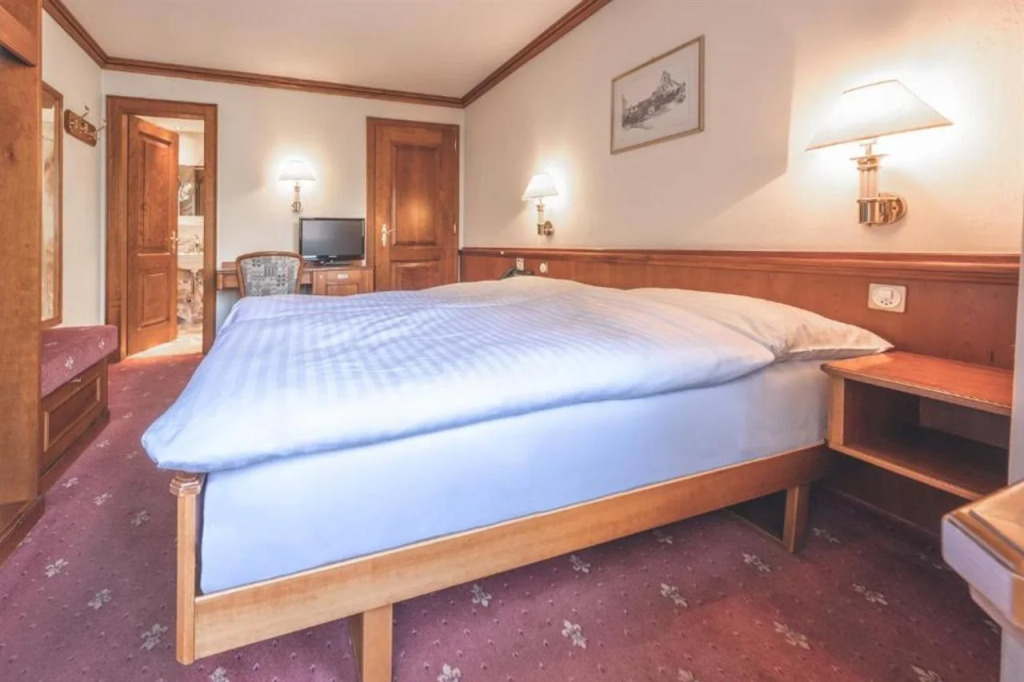 Antares Hotel