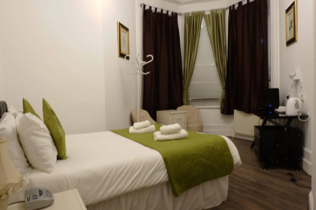 Kensington Hotel