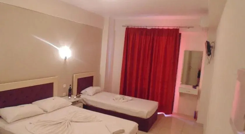 Hotel Enastron