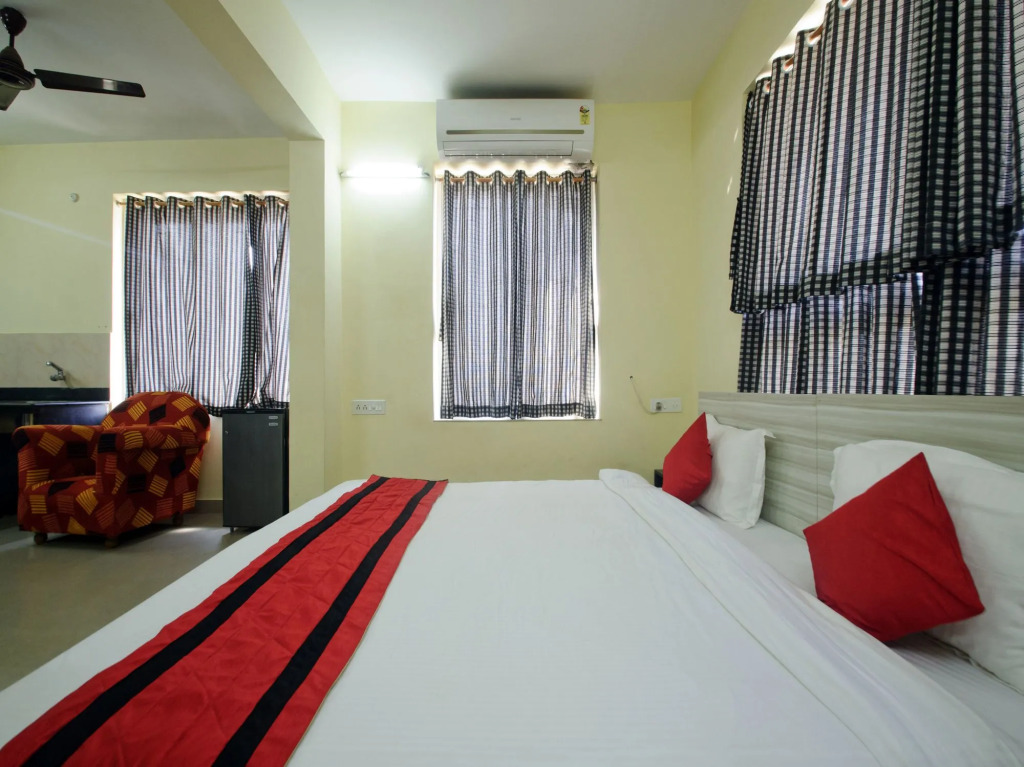 Orchid Service Apartment By OYO Rooms