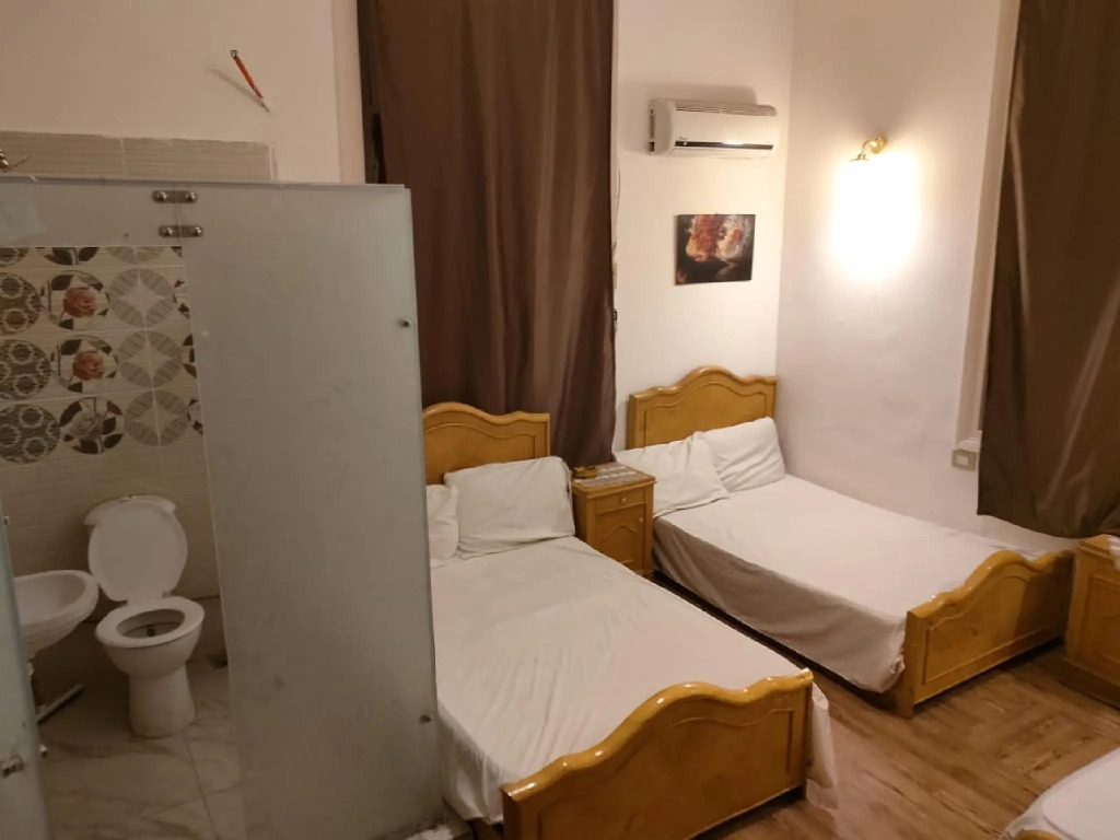 New York Hostel Cairo
