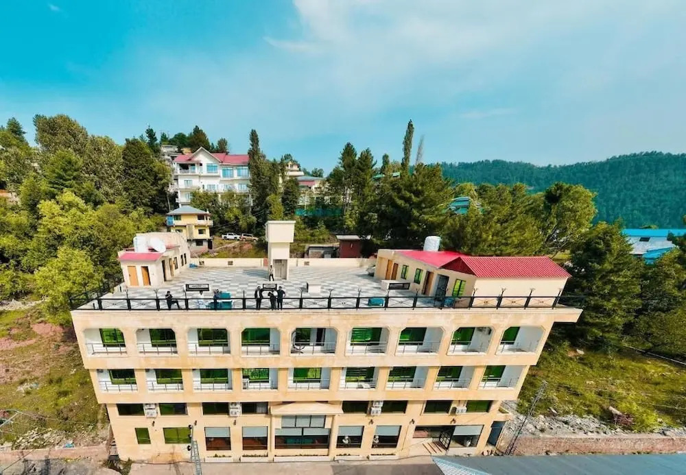 Shelton Suites Bhurban