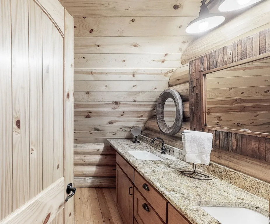 Bearfoot Chalet