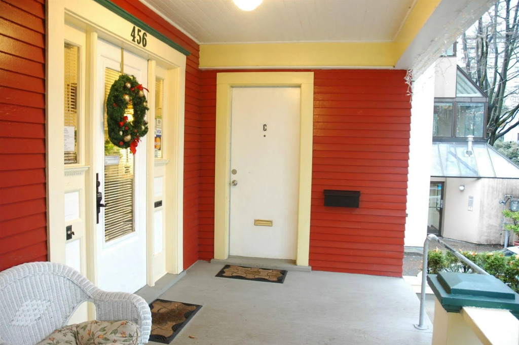Douglas Guest House