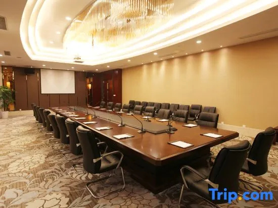 Dingding International Hotel