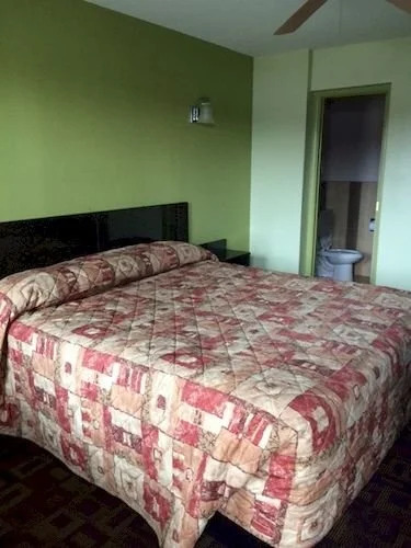 City Motel