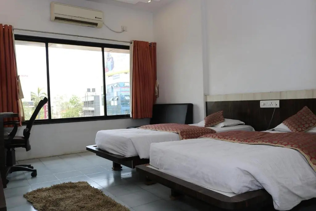 Hotel Raj