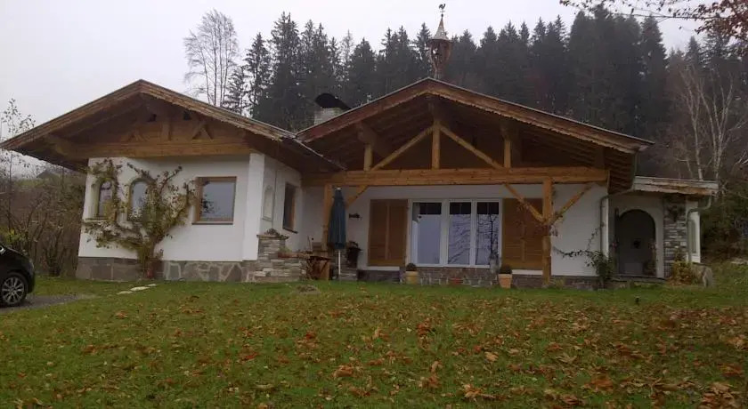 Villa Iris