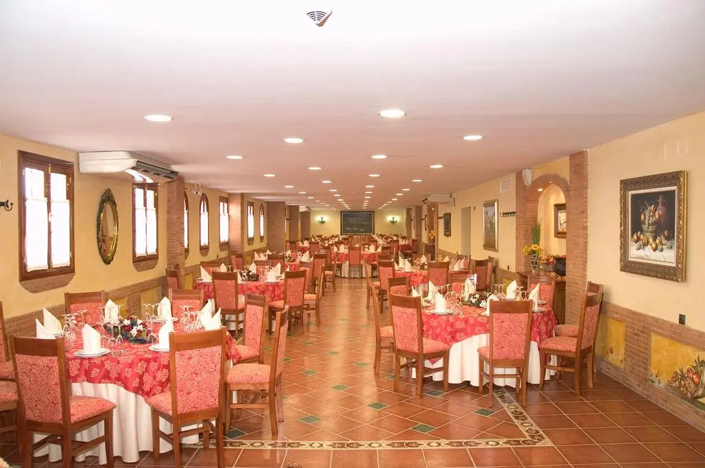 HOSTAL-RESTAURANTE EL PAISANO