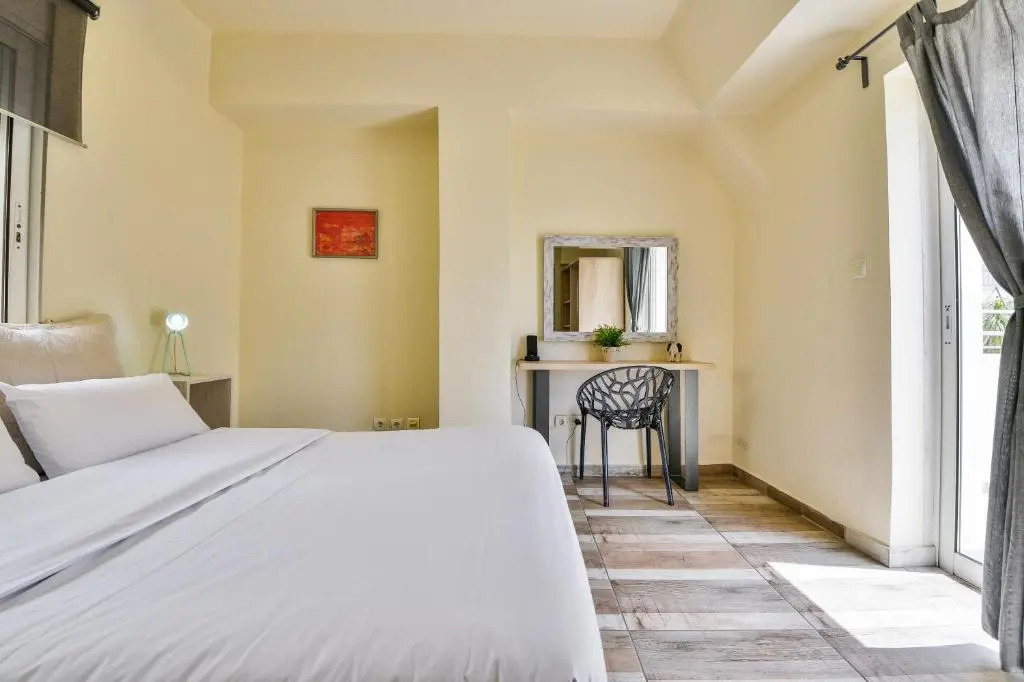 Athens Way Lofts