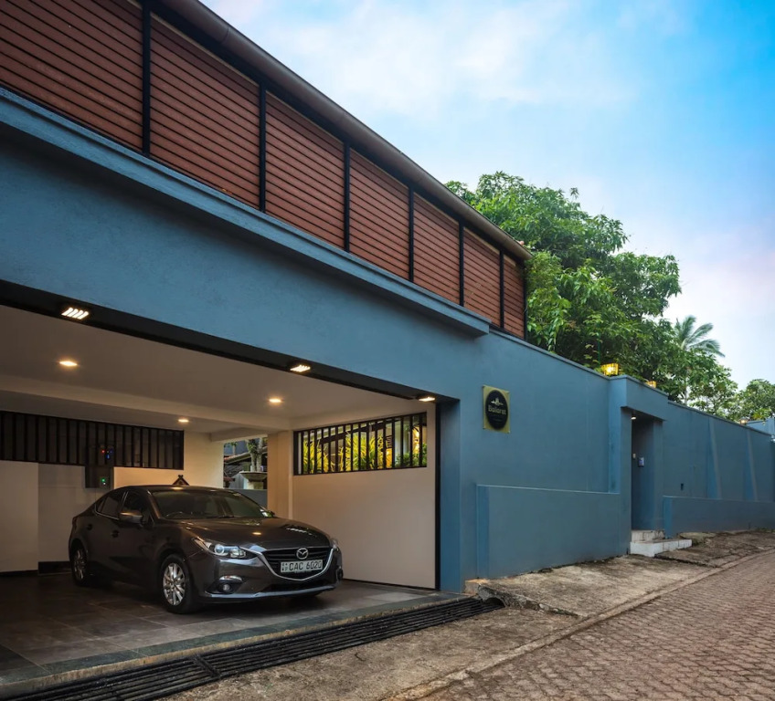 Ballarat Luxury Villa - Hikkaduwa