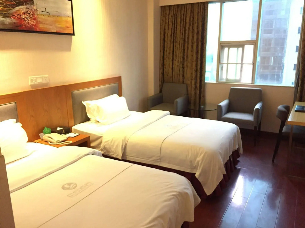 Yingshang Hotel Huangpu Branch
