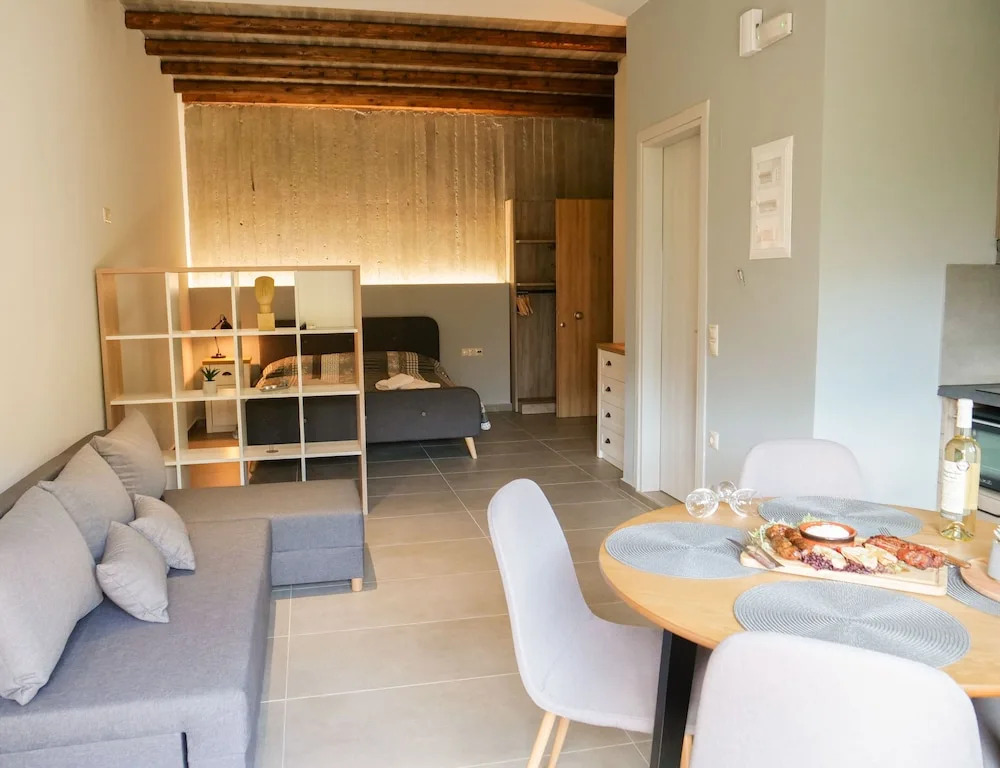 Sisaion Suites - Live the Cretan Hospitality