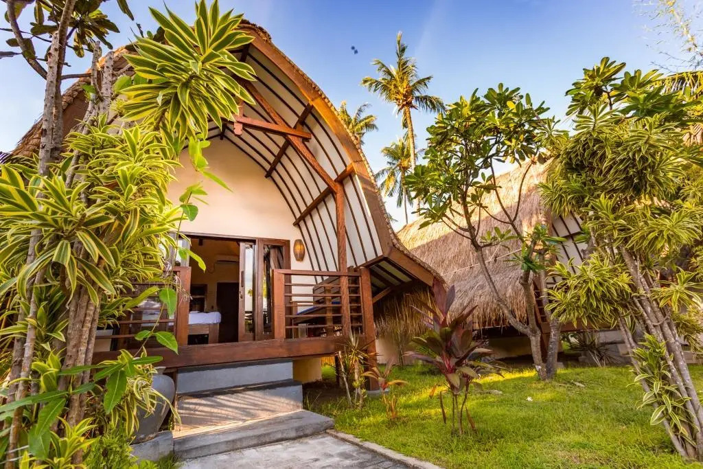 Oceans 5 Dive Resort