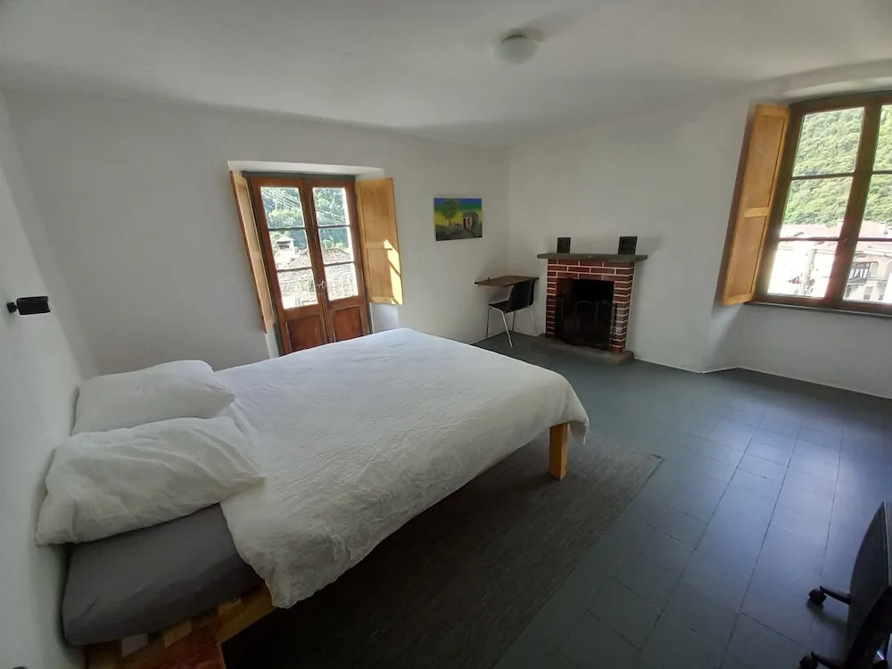 Room-"casa Coerente" Cavergno - Room #1