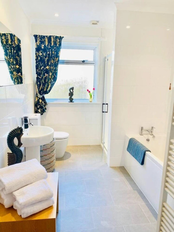 Vintage, Styled Bungalow in Historic Village