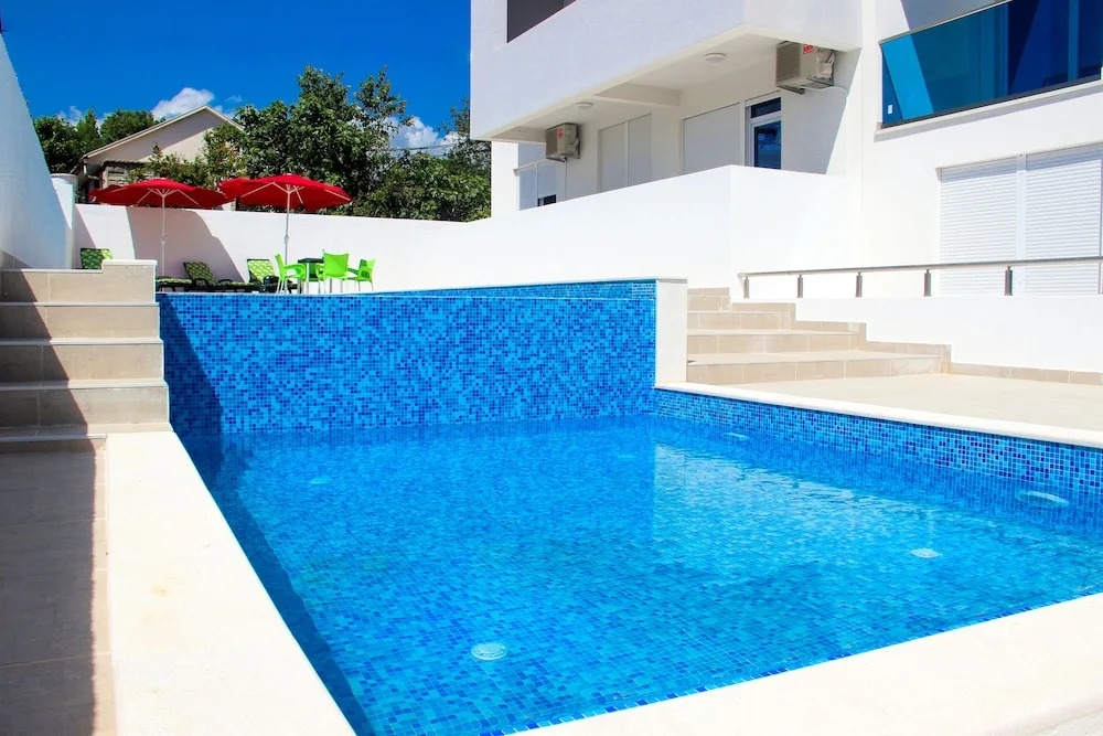 Apartments Limunada