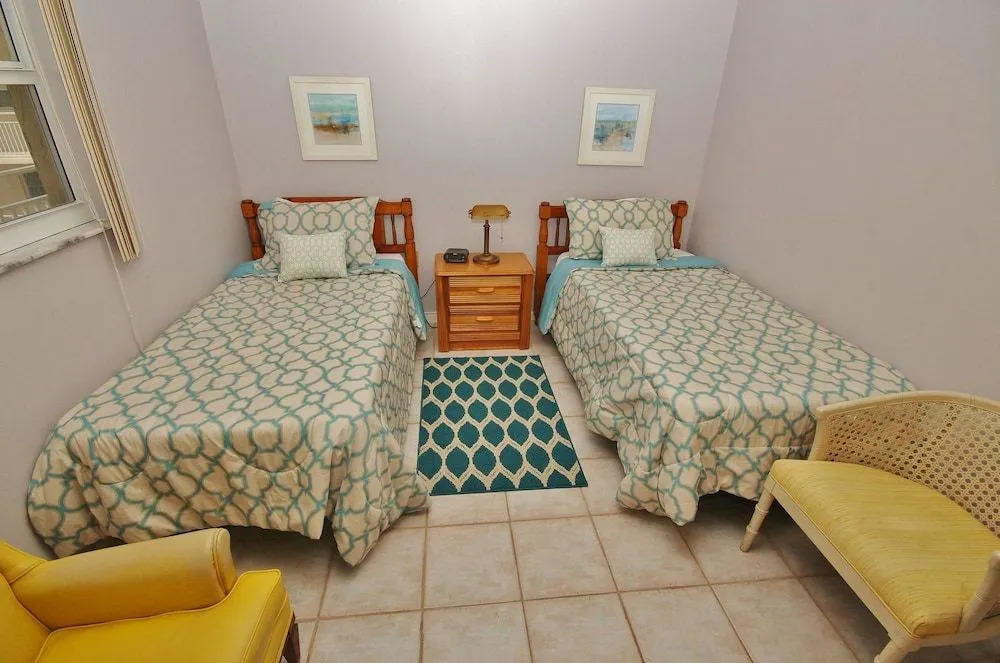 Sea Coast Gardens III 403 Apartment 2