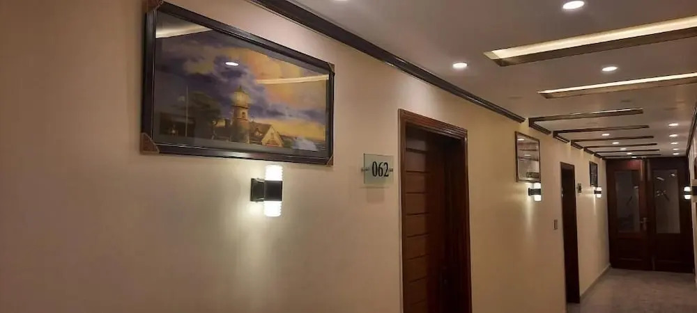 Hotel Second Home
