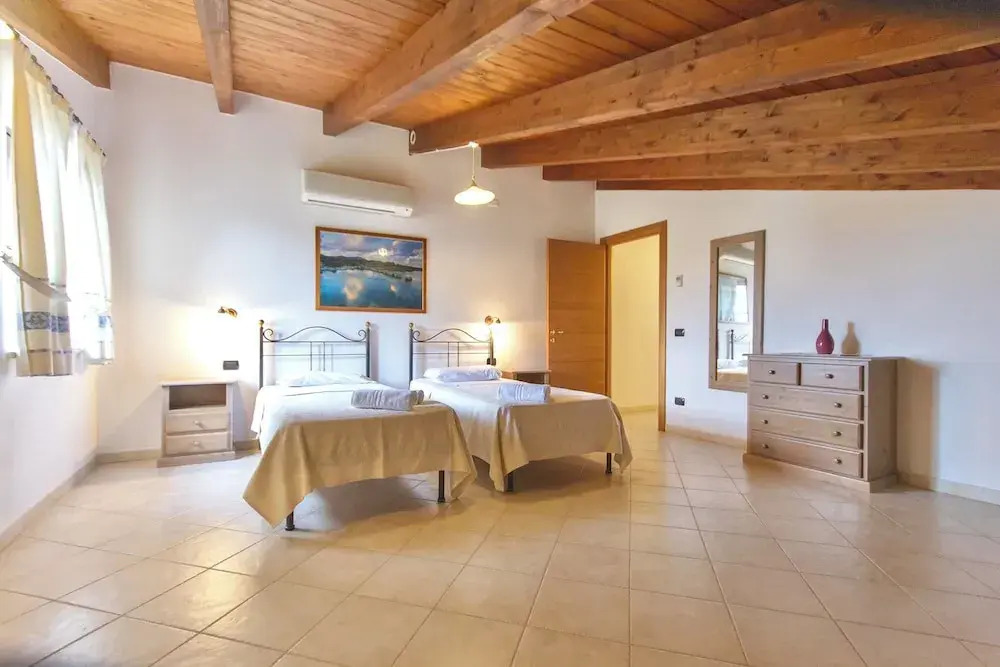 ISA - Residence with swimming pool a few minutes from Alghero