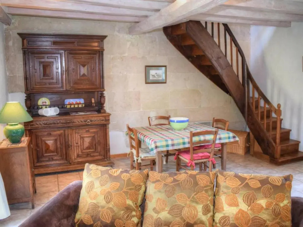 Charmant gîte paysan XIXe avec terrasse et jardin bordé par un ruisseau, à 1,5 km dAzay-le-Rideau - FR-1-381-417