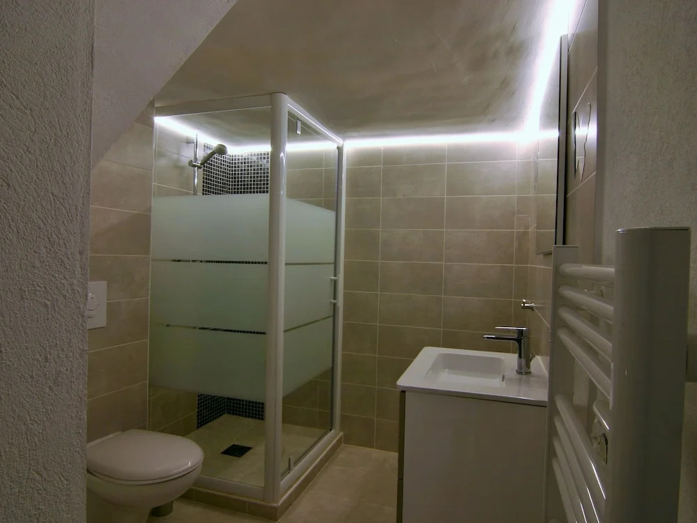 Beautiful House With Dishwasher Near the Popular St. Maxime