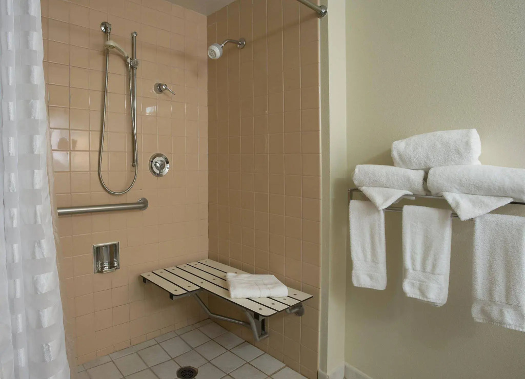 Embassy Suites By Hilton Seattle - Tacoma International Airport