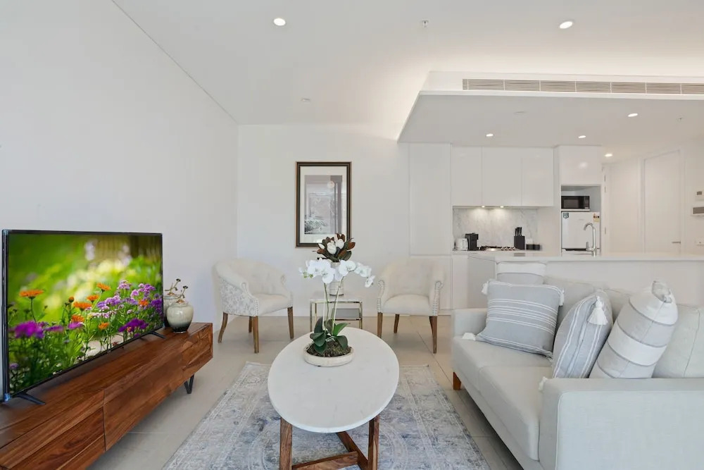 HomeHotel-Brand New Ultra Luxe Apartment