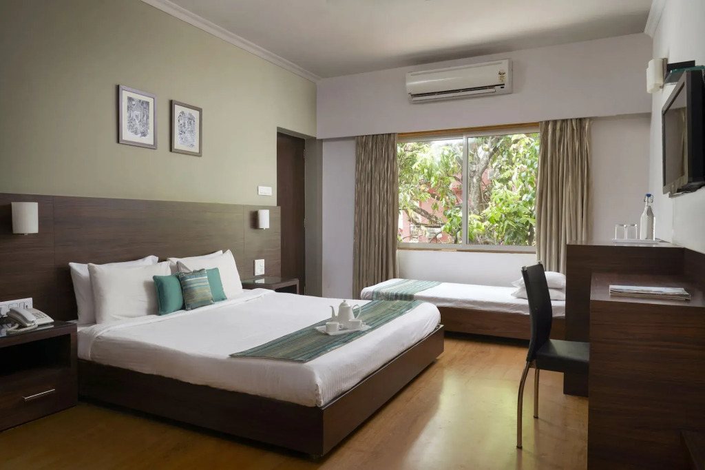 The Hawaii Comforts Panjim Donapaula