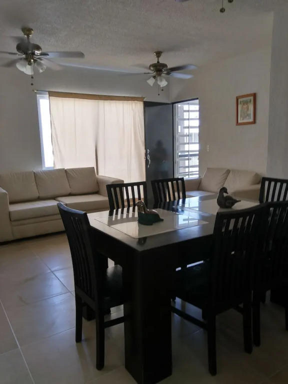 Tulipanes Beach Apartment