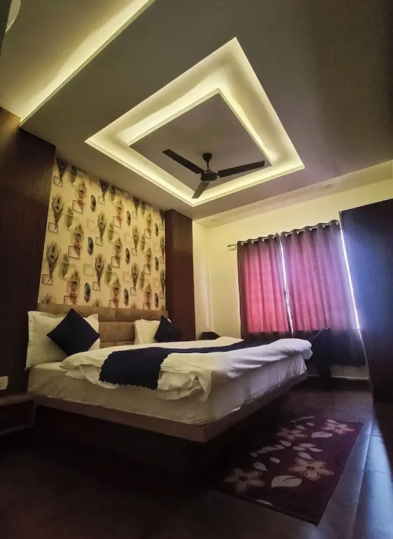 Hotel Padma Residency