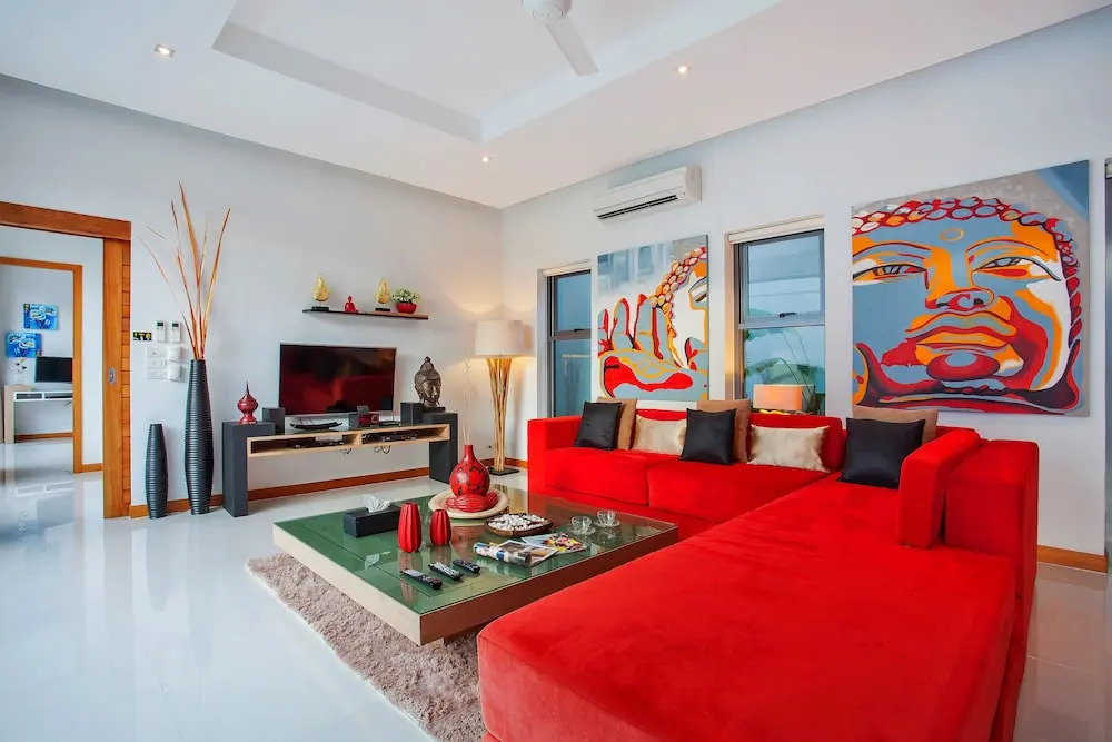 Gorgeous Luxury 3BR Pool Villa Atoosa near Naiharn