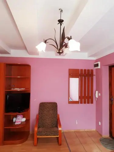 Hostel Famil