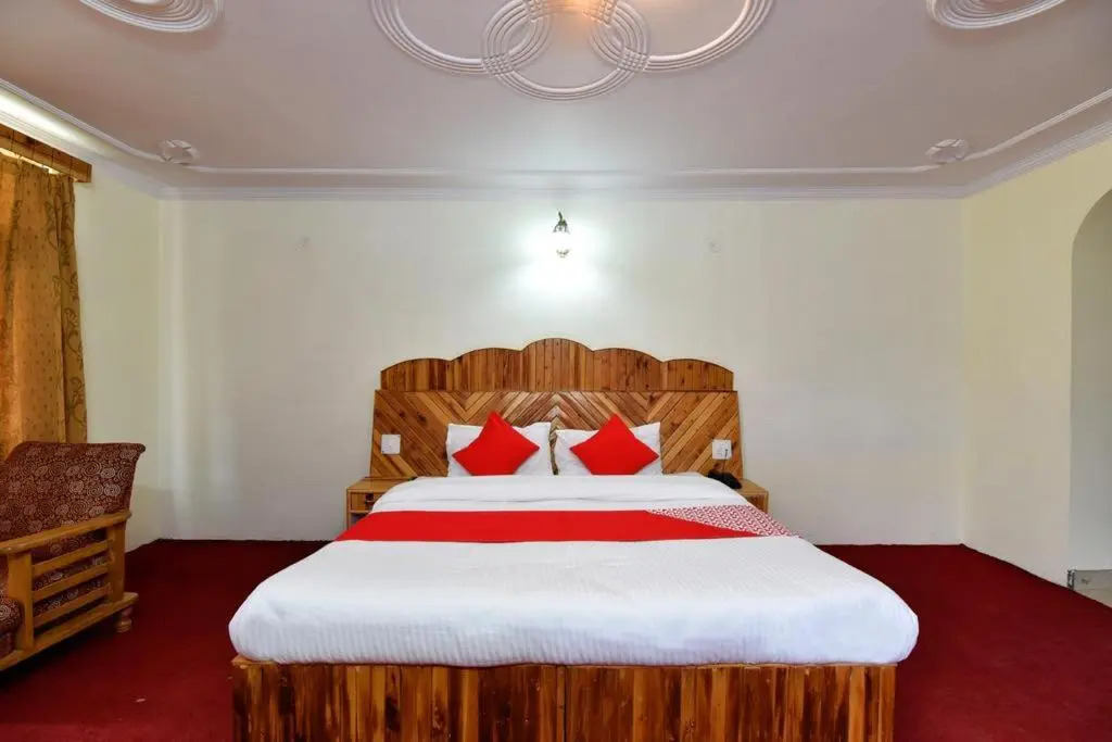 Red Rose Cottages Manali
