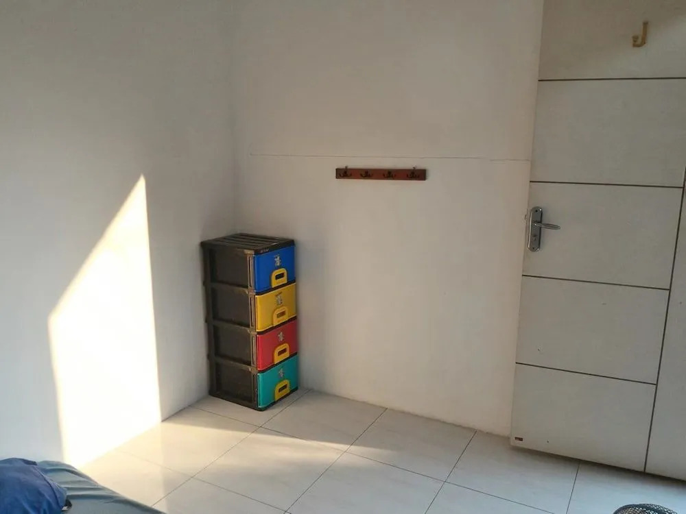 Kost 48 Surabaya