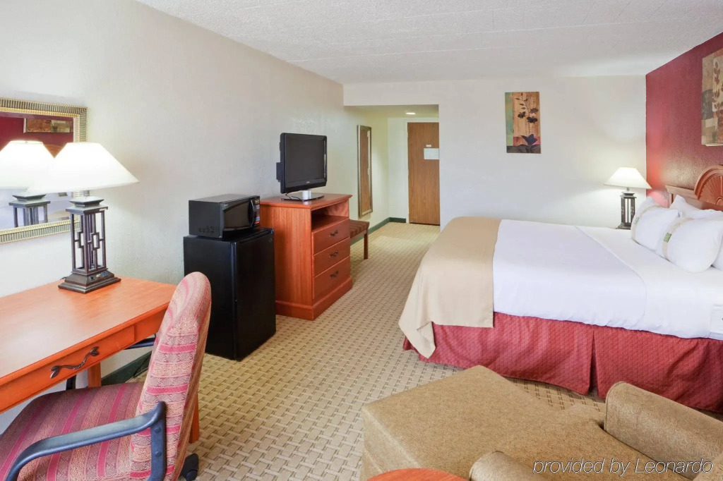 Holiday Inn Express Aberdeen-Chesapeake House by IHG