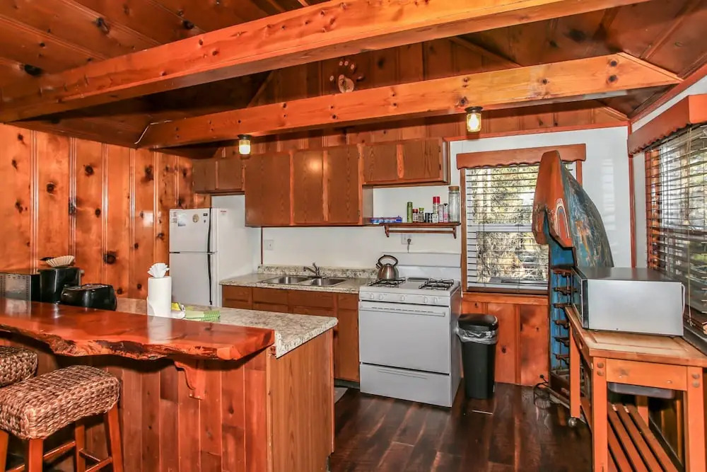 Ski Bunny Lodge