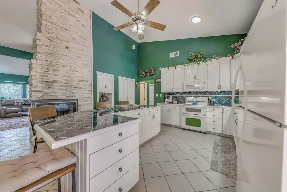 Charming Home w/ Patios, Near Ruidoso Downs Casino
