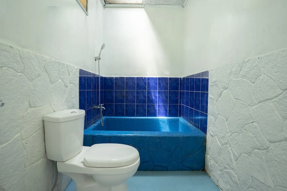 Pondok Gembyang Hotel Air Panas Alam by OYO Rooms