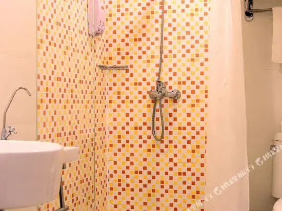 Home Hotel (Yinchuan Ningxia Medical University Zhiping Road)