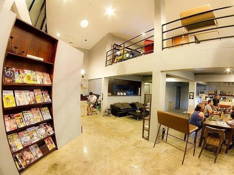 We Bangkok Hostel