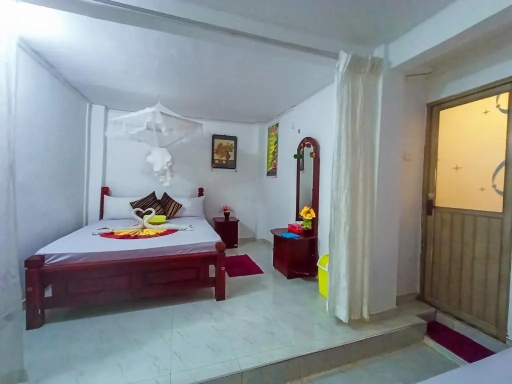 Sigiri Tarushan Home Stay