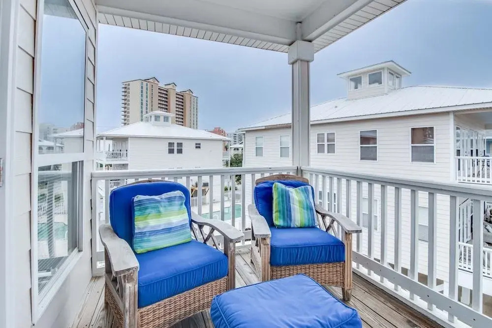 Spinnaker Pointe Unit 4B